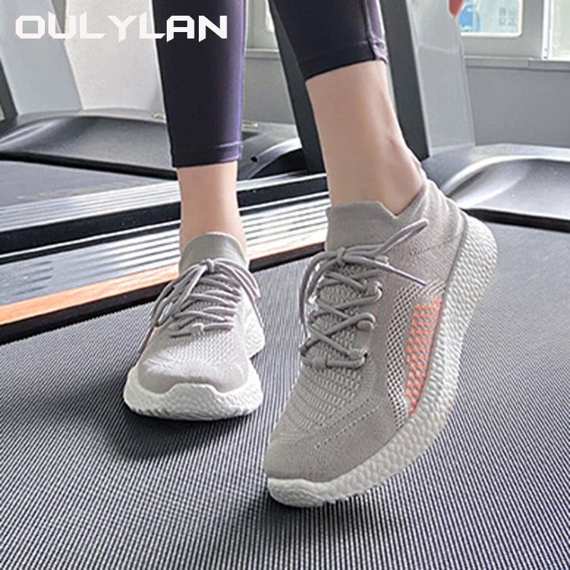 Trendy 2024 Summer Running Shoes Mesh Breathable Sports Shoes/Casual Running Shoes Fitness and Women's Shoe