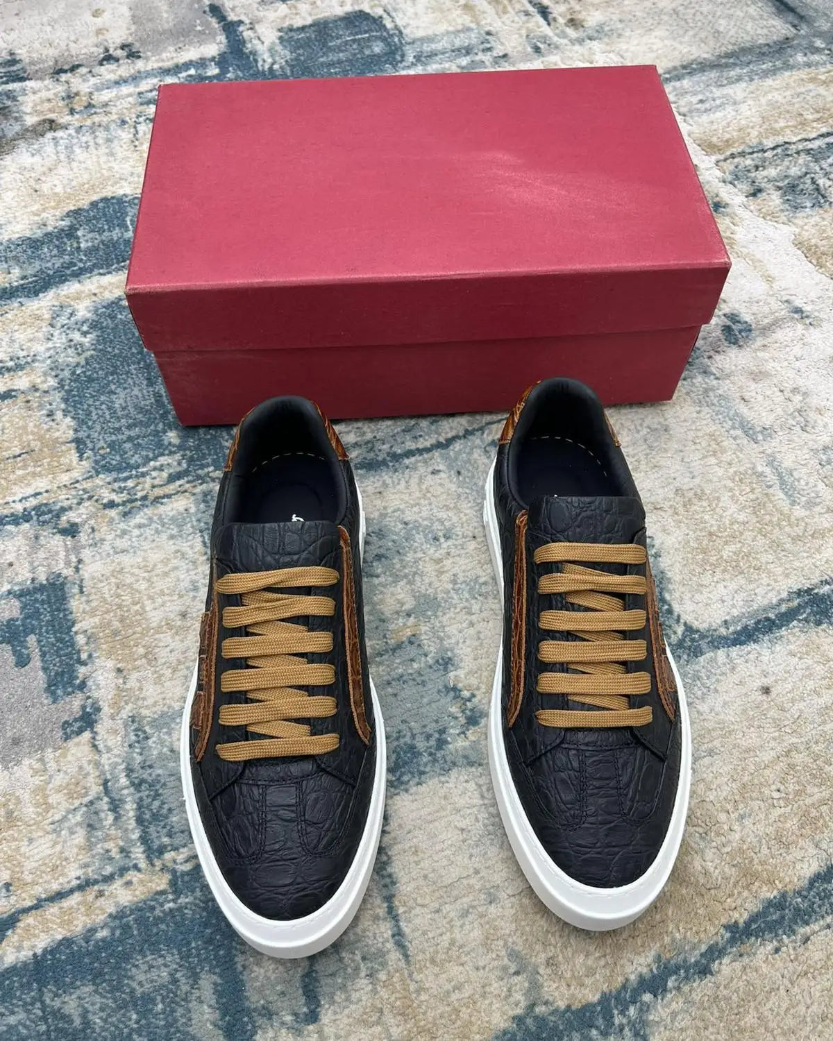 2026 New Arrival Men's Genuine Leather Board Shoes/Low Top Platform Sole Lace Up British Style for Daily Use