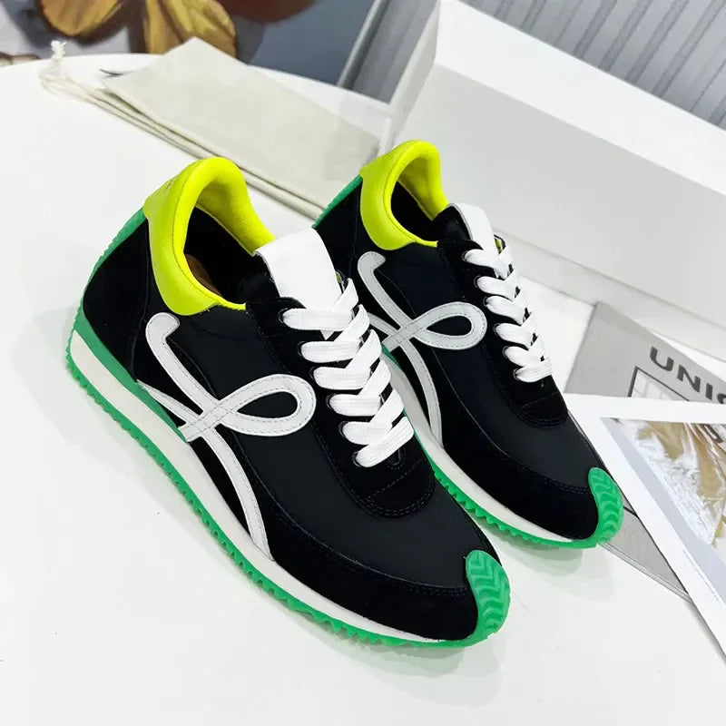 Men Trainers Shoes Designer Sneaker Flow Runner In Nylon And Suede/Lace Up With A Soft Rubber Upper And Honey Rubber Waves Sole