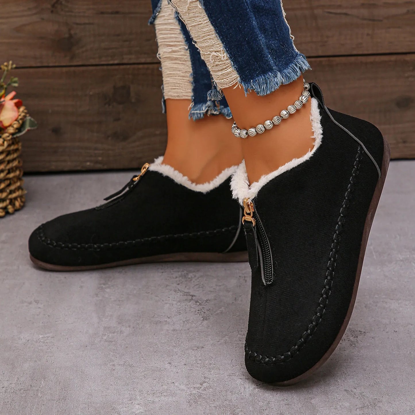 Snow Boots Women's Fashionable Zippered Low Top Velvet Warm/Flat Soled Round Toe Cotton Shoes Winter Weather Boots Women