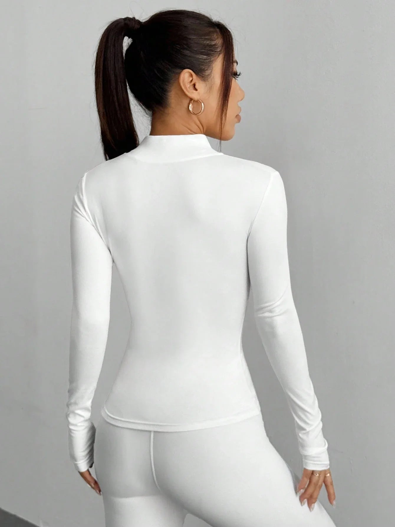 Women's Slim Fit Full Zip/Long Sleeve Sports Jacket