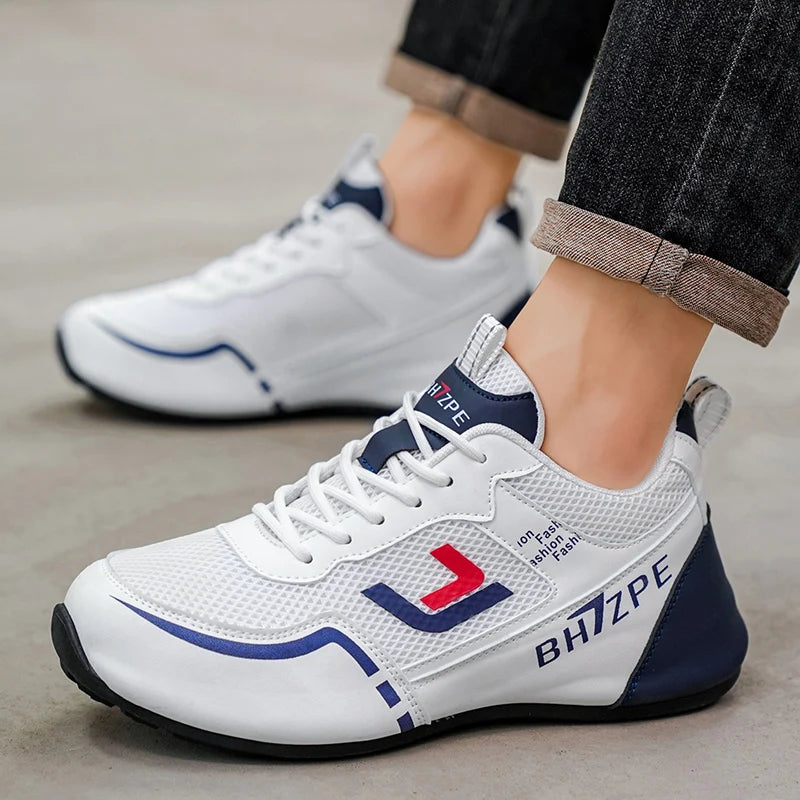 Sneakers, A Pair of Men's Sporty Casual Shoes/Trendy and Versatile Fashionable Fitness Men's Shoes