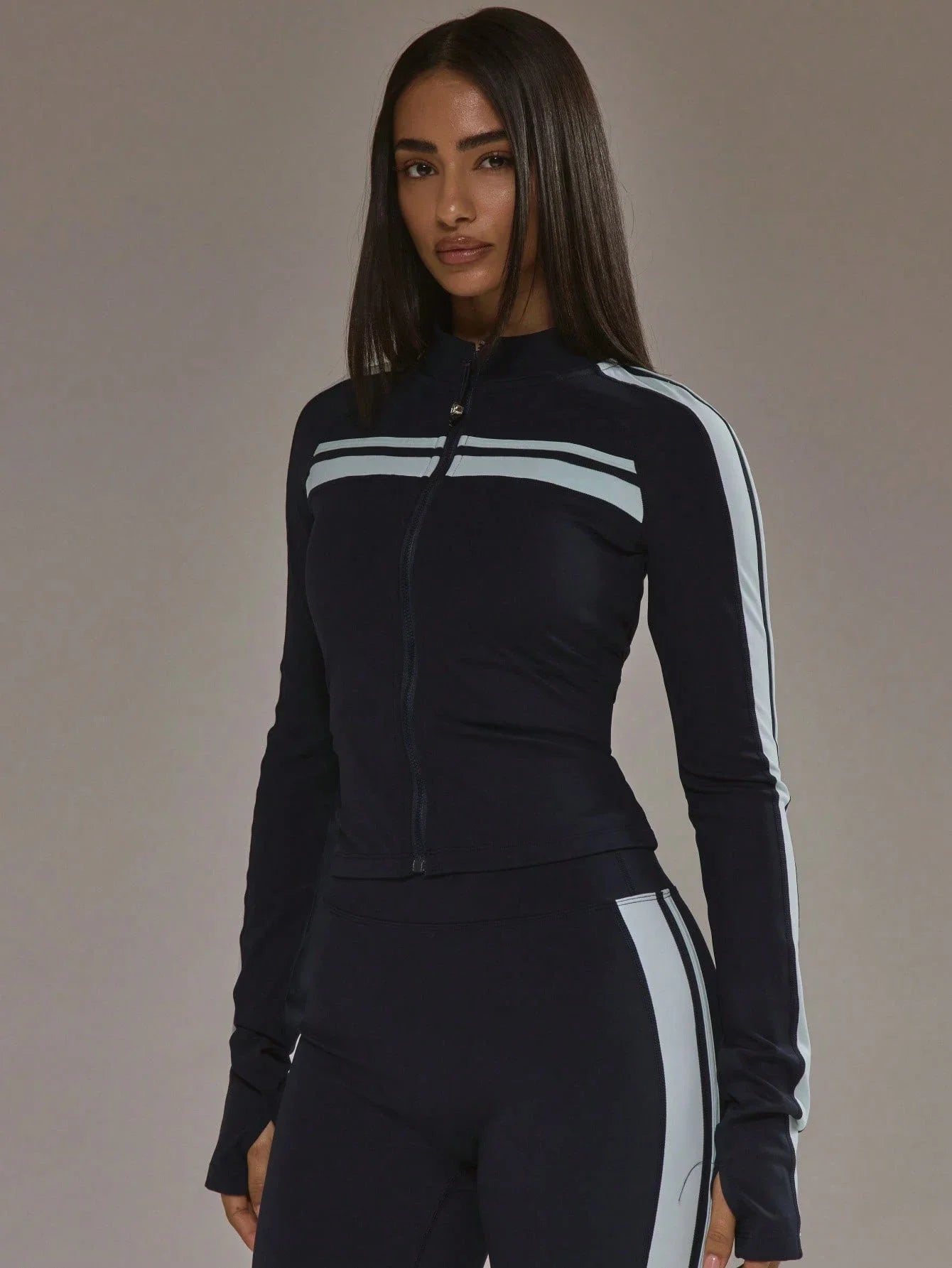 Zip Through Stripe Detail Sculpting BBL Jacket/For Gym Workout Yoga Fitness Daily Wear