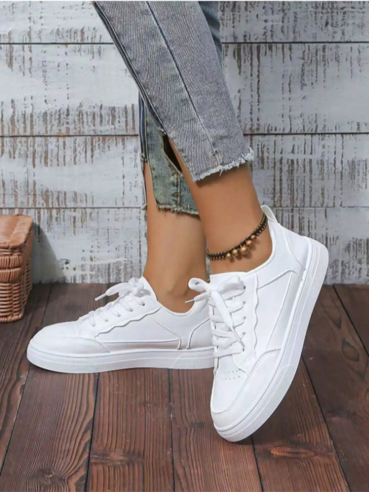 Women's/Men's All White Casual Sneakers Breathable Lace-Up Platform Shoes/Fashion Daily Walking Sneakers for All Seasons