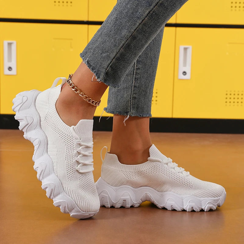 Women's Sports Shoes Comfortable Lightweight Sneakers Breathable/Mesh Platform Shoes Fashion Women's Outdoor Casual Shoes