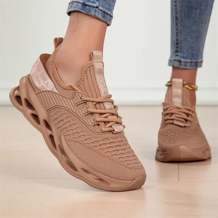 Hot Sale Pink Casual Sneakers Women Blade Shoes Big Light/Breathable Running Shoes Shoes Men Mesh Sports Sneakers