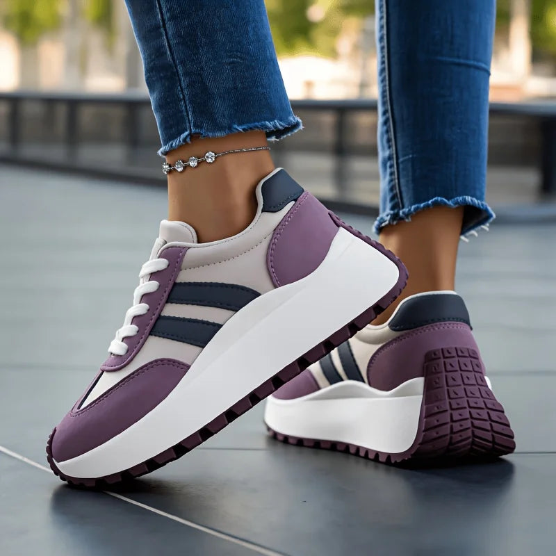 Women's Lace Up Platform Casual Sneakers Soft Synthetic Leather/Upper Non-Slip Rubber Sole Retro Walking Shoes