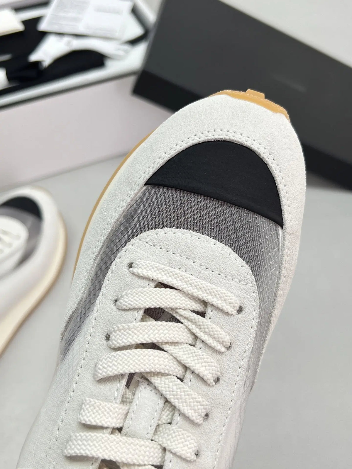 Portable Light‑bodied Unisex Board Shoes Men Casual Daily Skate Sneakers/Easy‑match Clothing Non‑slip Wear‑proof Outsole Men Shoes