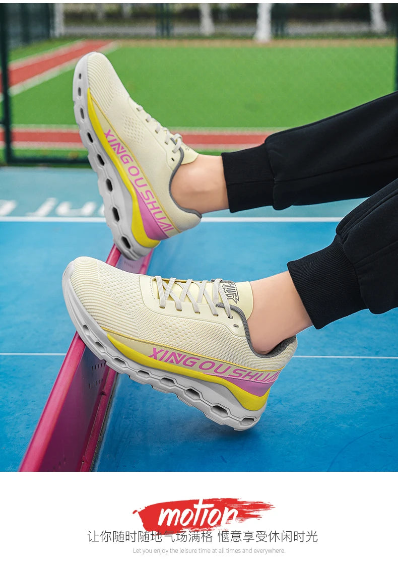 New men shoes Couple Mesh Sneakers Breathable Sports/Casual Shoes with Anti-Slip and Cushioning Running Shoes