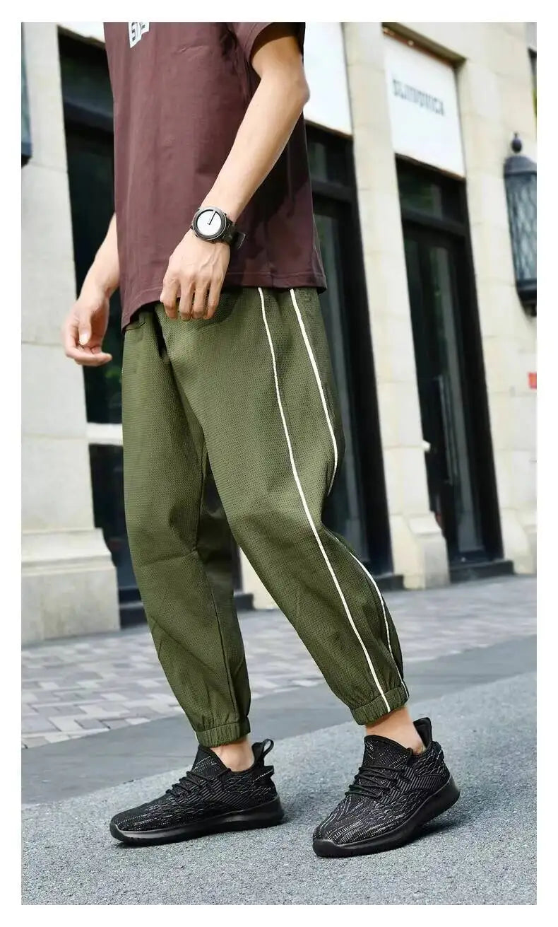 2026 Chef Non-Slip Four Seasons Breathable Hotel Work Light/Outdoor Men's Plus Size Casual Sports Walking Shoes