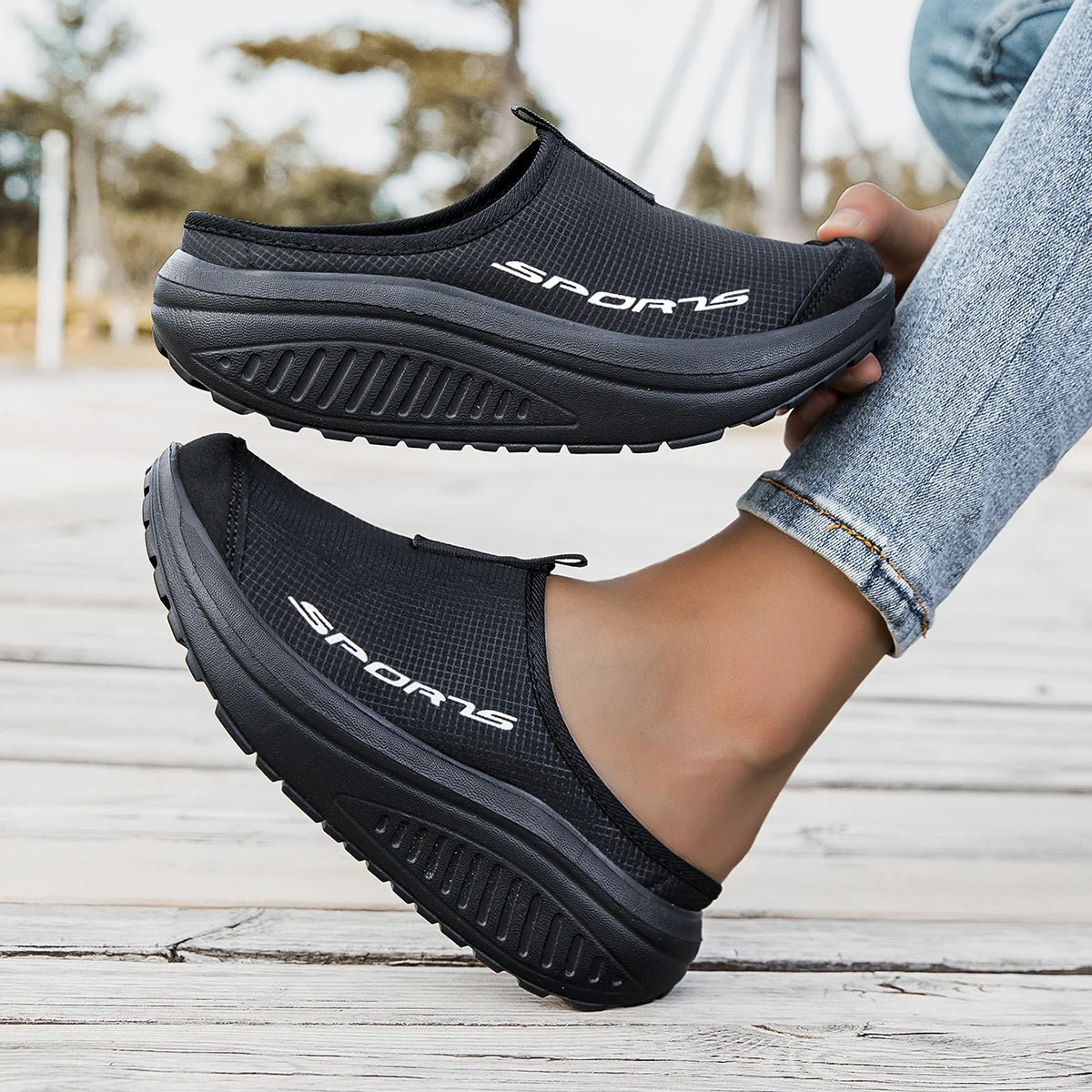 Summer women's one foot sports shoes breathable thin mesh/lazy shoes toe cap half drag sandals women's shoe