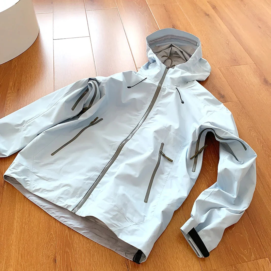 2026 New Storm Jacket Lovers Outdoor Sports Camping Mountain Skiing/Trend Fashion British Wind Leisure Waterproof Storm Jacket