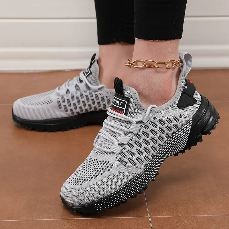 Women's Running Shoes Mesh Breathable Comfortable/Non Slip Sneakers Lightweight Fashionable Women's Vulcanized Shoes