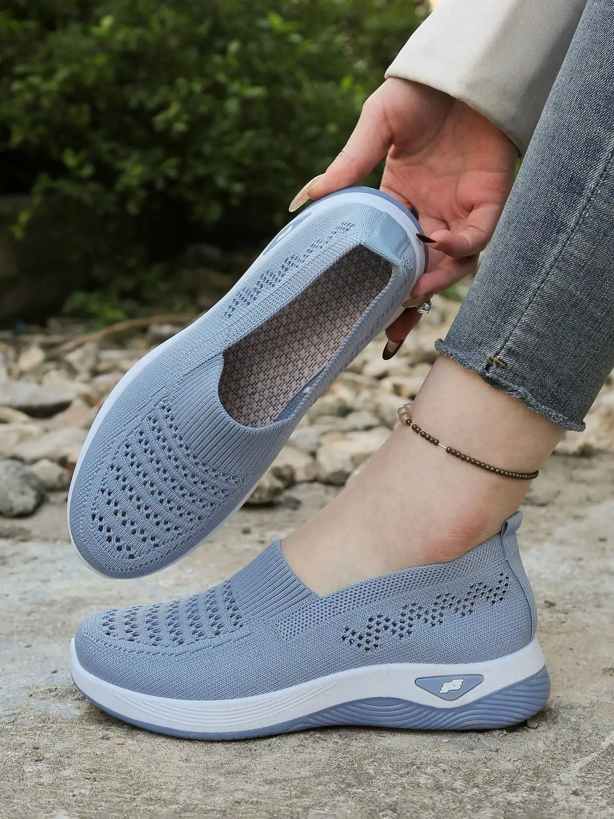 Women's Orthopedic Comfort Slip on Sneakers With Arch Support/And Skin-Friendly Foam Lightweight Walking Shoes Soft Cushioning