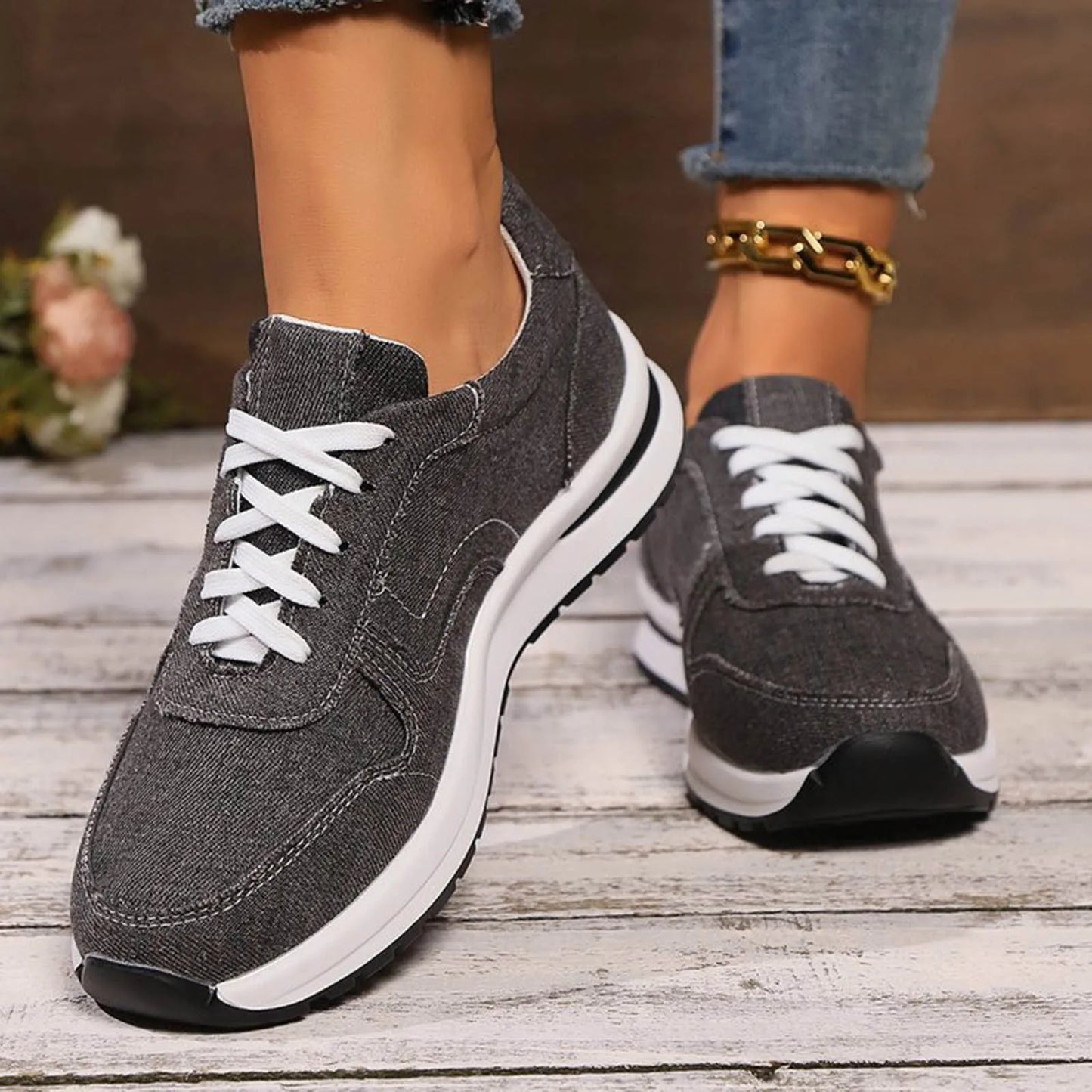 Fashion Casual Women Sports Shoes Lace Up Thick Soled Max Cushioning/Wide Sneaker With Arch Support Shoes