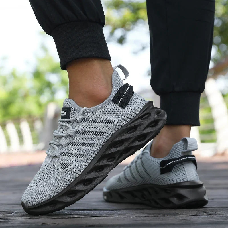 Men's Grey Road Running Shoes Lightweight Jogging Outdoor Mesh/Casual Shoes Breathable Comfortable Non Slip Lace Up Sneakers
