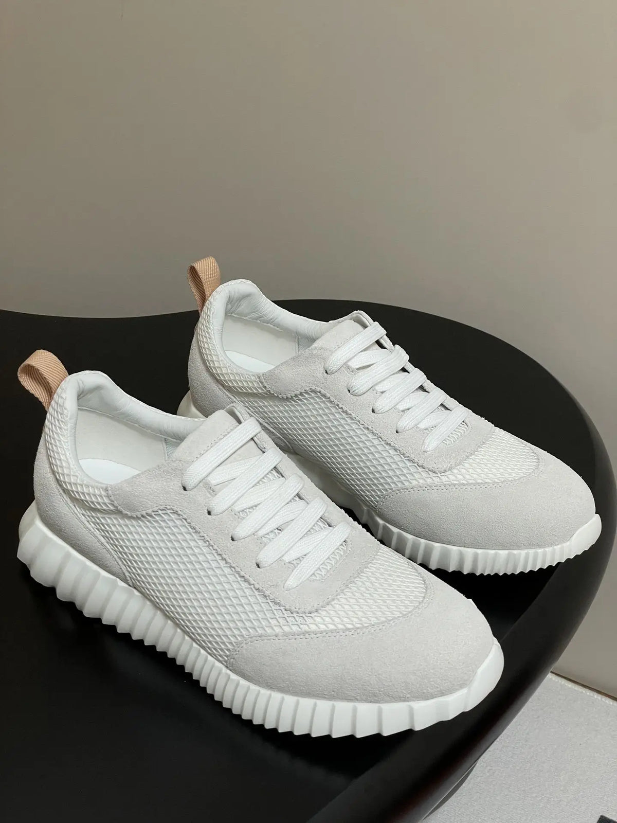 Plain skate shoes without extra decorations casual flat sneakers/for women wear-resistant breathable Shoes