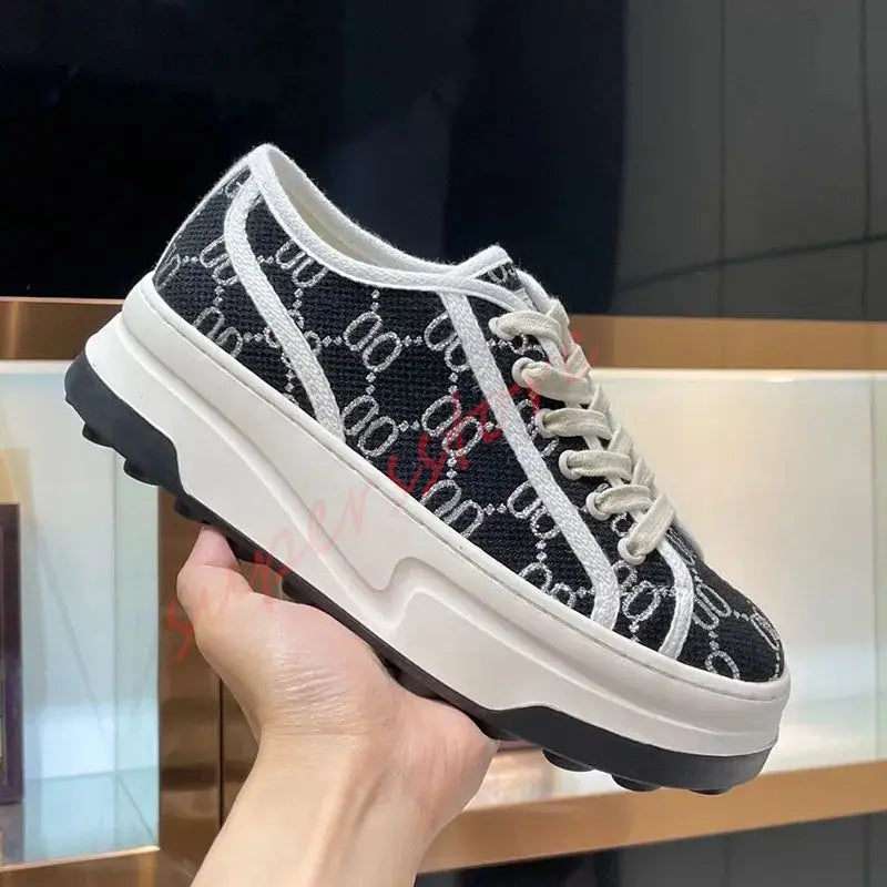 2026 Luxury Brand Famous Designer Women's Thick Soled Canvas Shoes/Retro Height Increasing Casual Correct Version Canvas Shoes