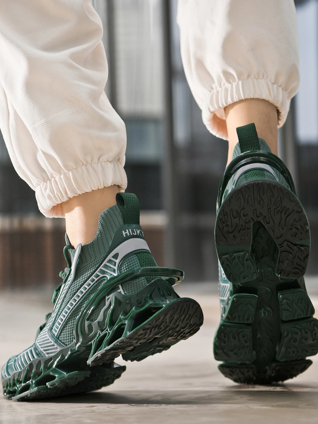Men shoes Sneakers Male Luxury shoes Men's casual Shoes/Trainer Race Breathable Shoes loafers running Shoes for men