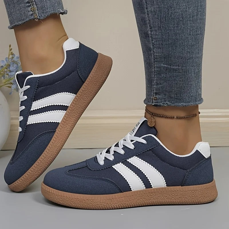 Women's Retro Lace Up Sneakers Patchwork Fabric Upper 3 Stripe Decor/Gum Rubber Sole Lightweight Casual Walking Shoes Fashion Low Top