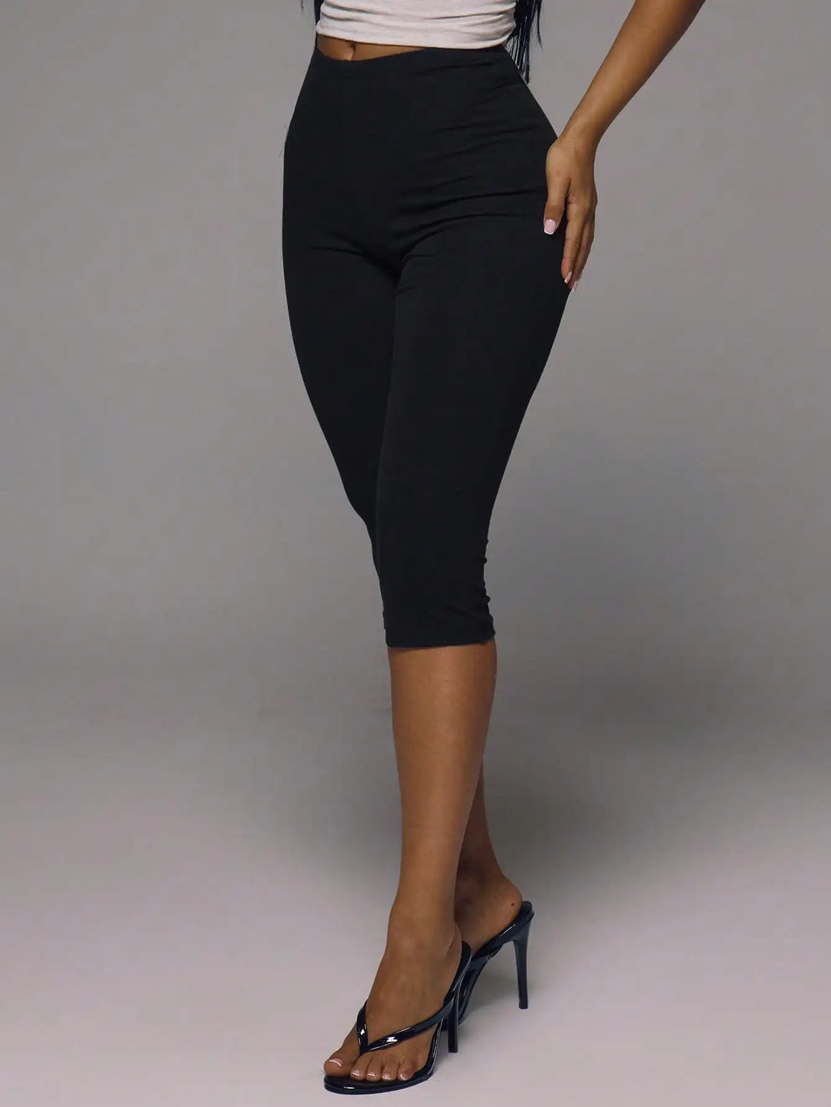 MUSERA ESSENTIALS Cotton Blended Fitted Capri Pants Leggings/Spring Summer Holiday Everyday Cute Daily Basics Simple