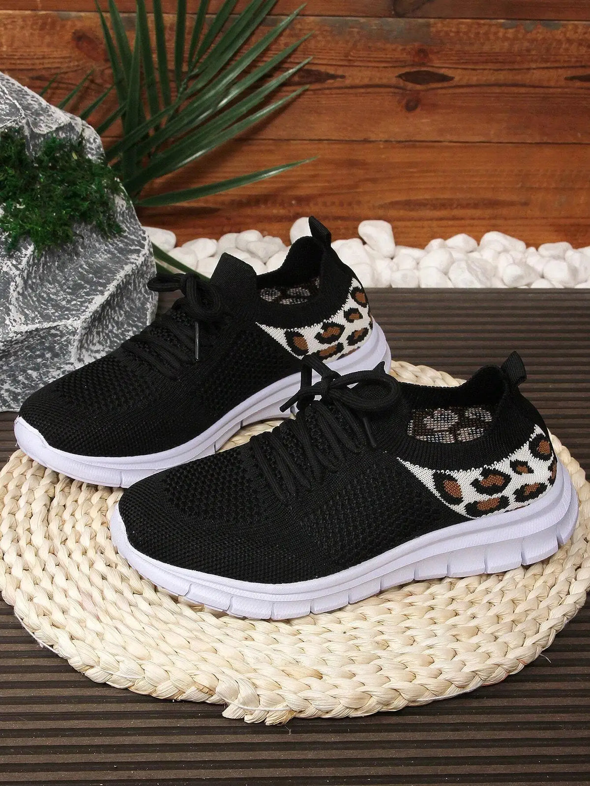 1 Pair Girls Knitted Lace-Up Design Flat Breathable Slip-On/Casual Sports Shoes Suitable For Spring & Autumn Seasons