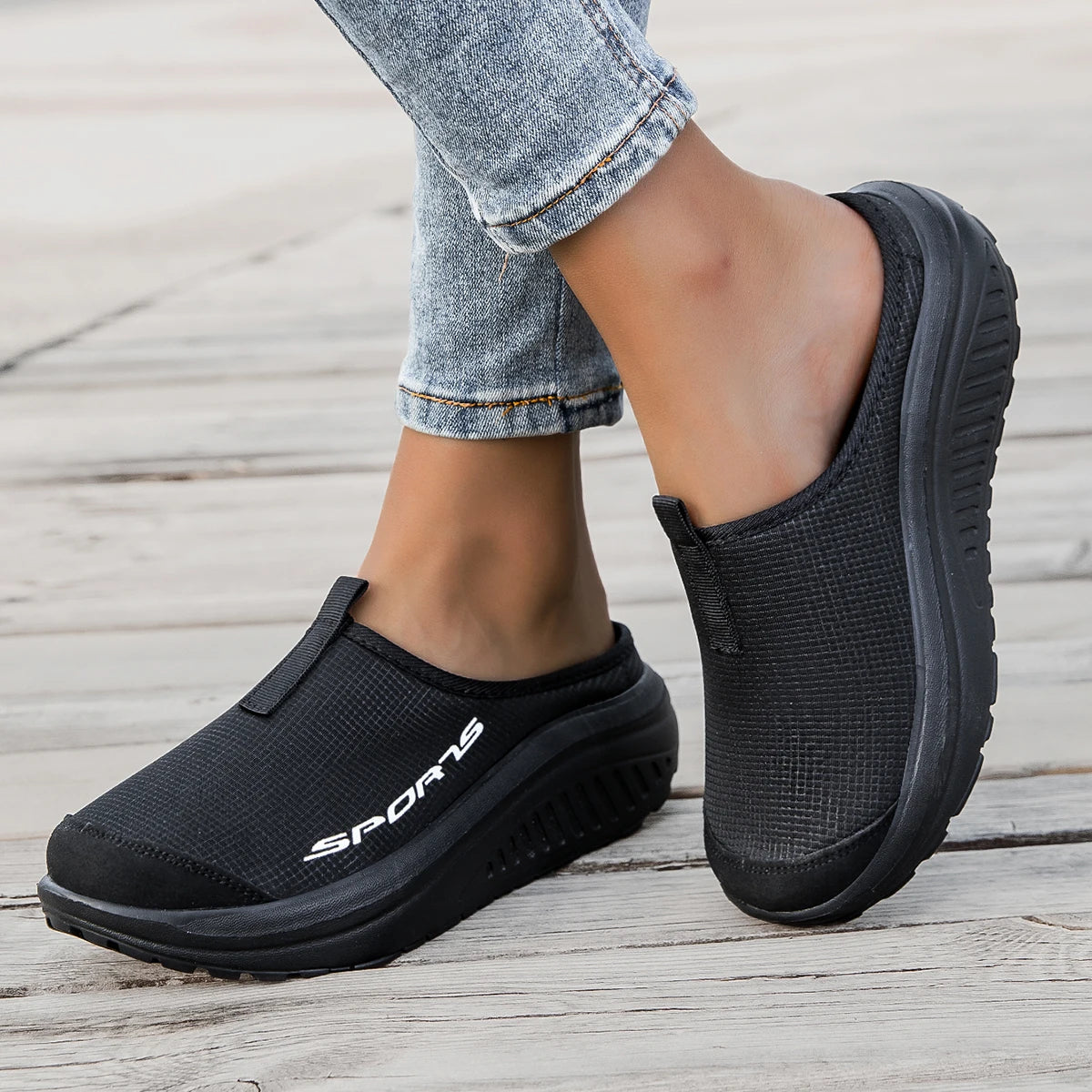 Summer women's one foot sports shoes breathable thin mesh/lazy shoes toe cap half drag sandals women's shoe