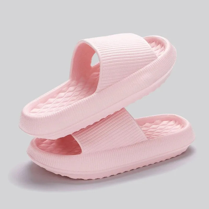 4cm Summer Non-slip Soft Cloud Slippers Women Comfy Thick/Platform Slides Woman Couple Bathroom Home Flip Flops