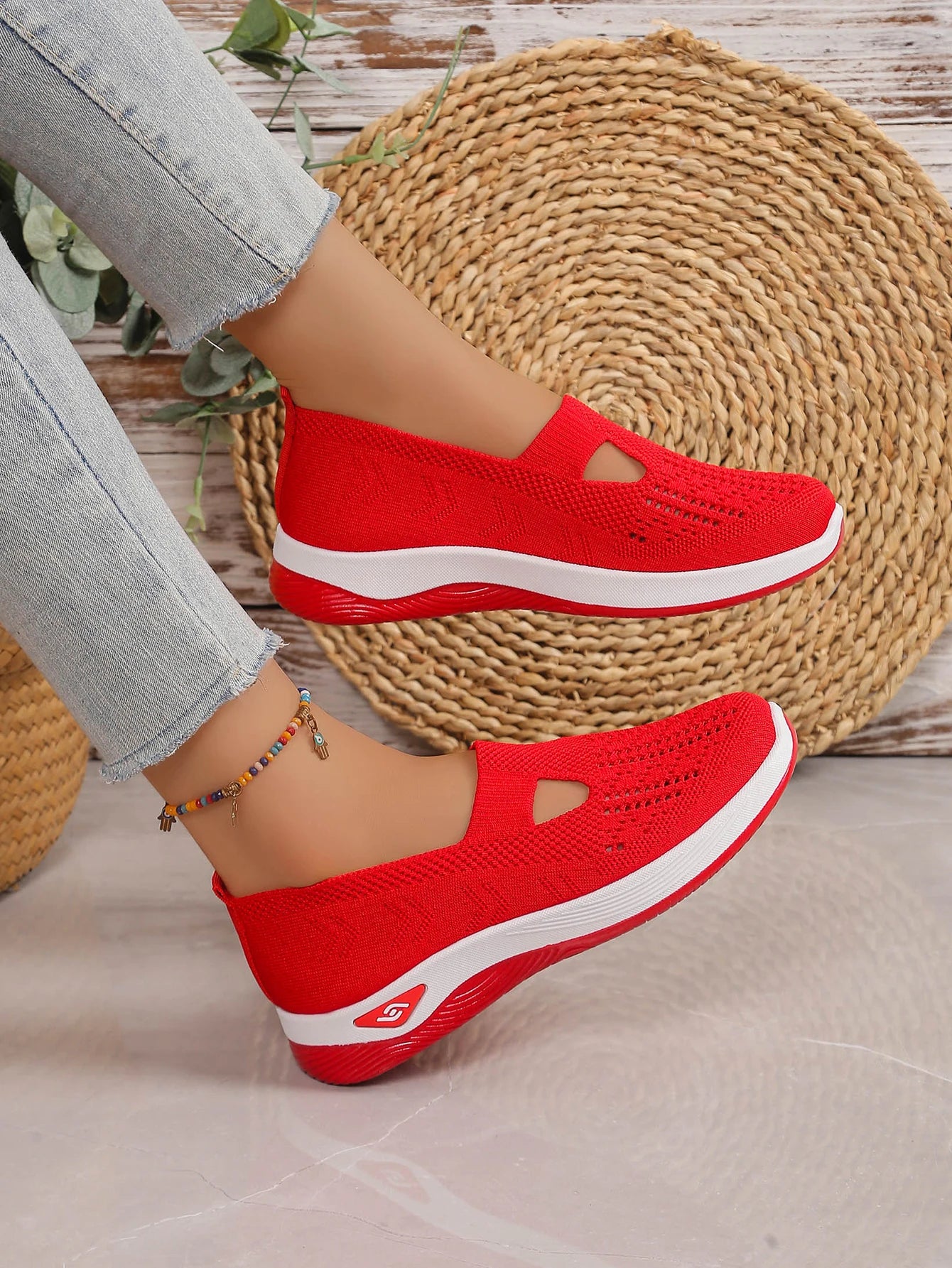 Women's shoes Solid Color Breathable Sneakers casual sneaker/women's summer sneakers Low-top Knitted Casual Shoes Mom Shoes