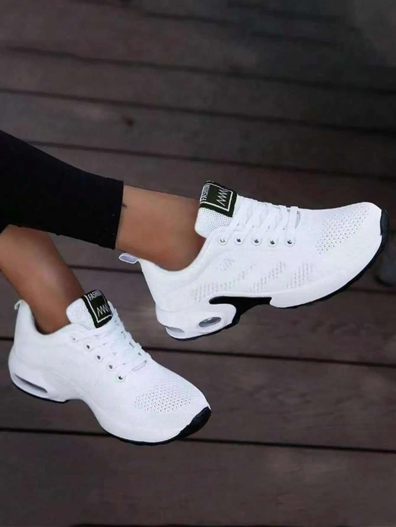 Women's Retro Chunky Sneakers Breathable Lace-Up Platform Shoes/Non-Slip & Shock-Absorbing Wide Fit Friendly for Gym & Street Style