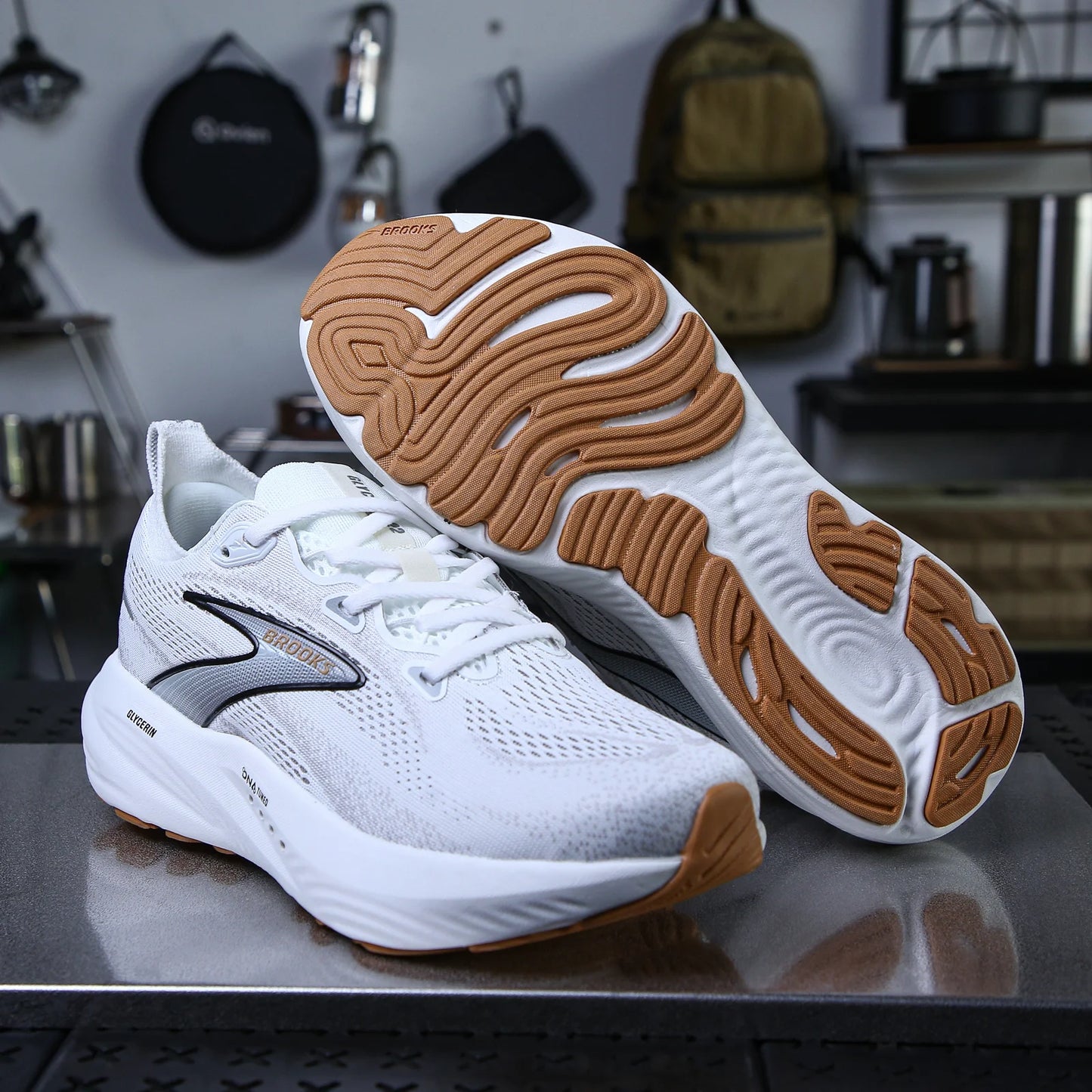 Marathon running shoes for men women carbon sole air cushion/breathable light comfortable non-slip fashionable sports shoes