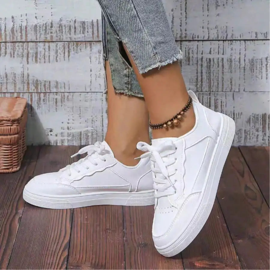 Women's/Men's All White Casual Sneakers Breathable Lace-Up Platform Shoes/Fashion Daily Walking Sneakers for All Seasons