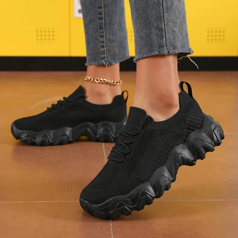 Women' Cute Lace Up Mesh Shoes Versatile Fashionable Design Sneakers/Lightweight Breathable Comfort Outdoors Walking Train Shoes
