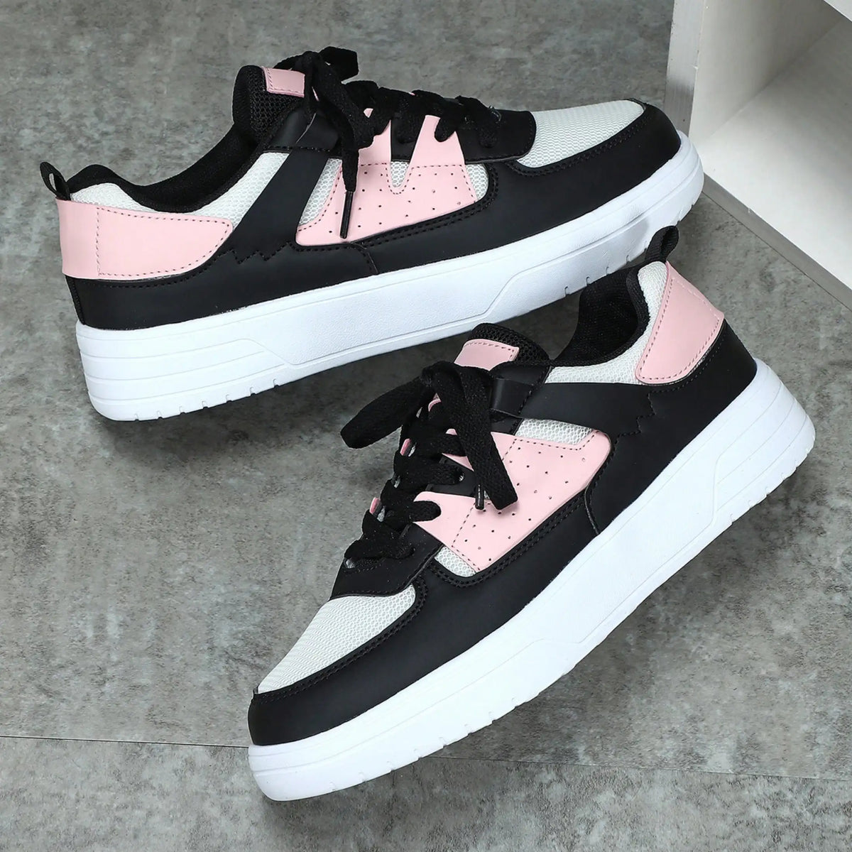 Comfortable Sneakers For Men And Women/White And Pink Lightweight For Women Suitable For Walking