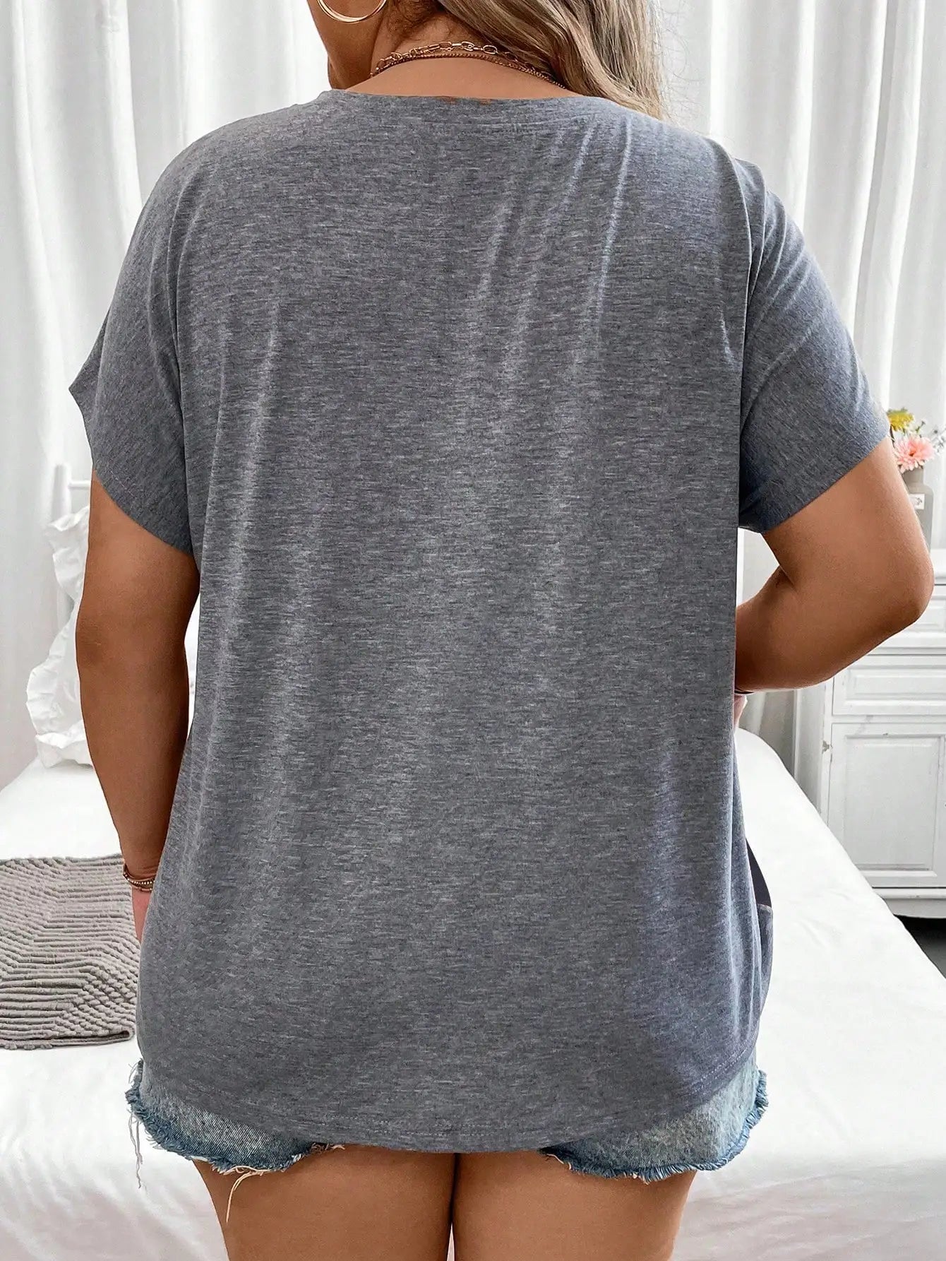 Color Block Pocket T-Shirt/with Batwing Sleeves for Women