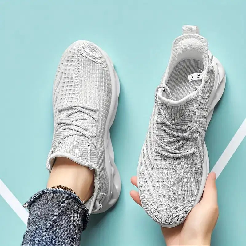 Women's Shoes Breathable sneakers Lightweight and Comfortable/Low Top Running Shoes Suitable for All Seasons Soft Soled