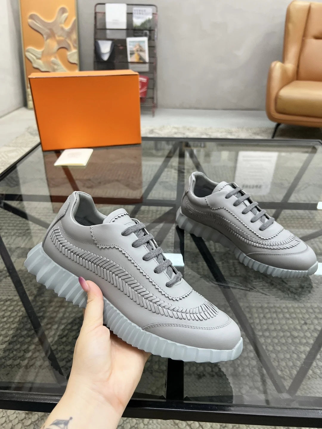 Ins Trendy High Top Skate Shoes Canvas Lace Up Casual Board Shoes/Vintage Distressed Street Skateboard Sneakers Non Slip Men Shoes
