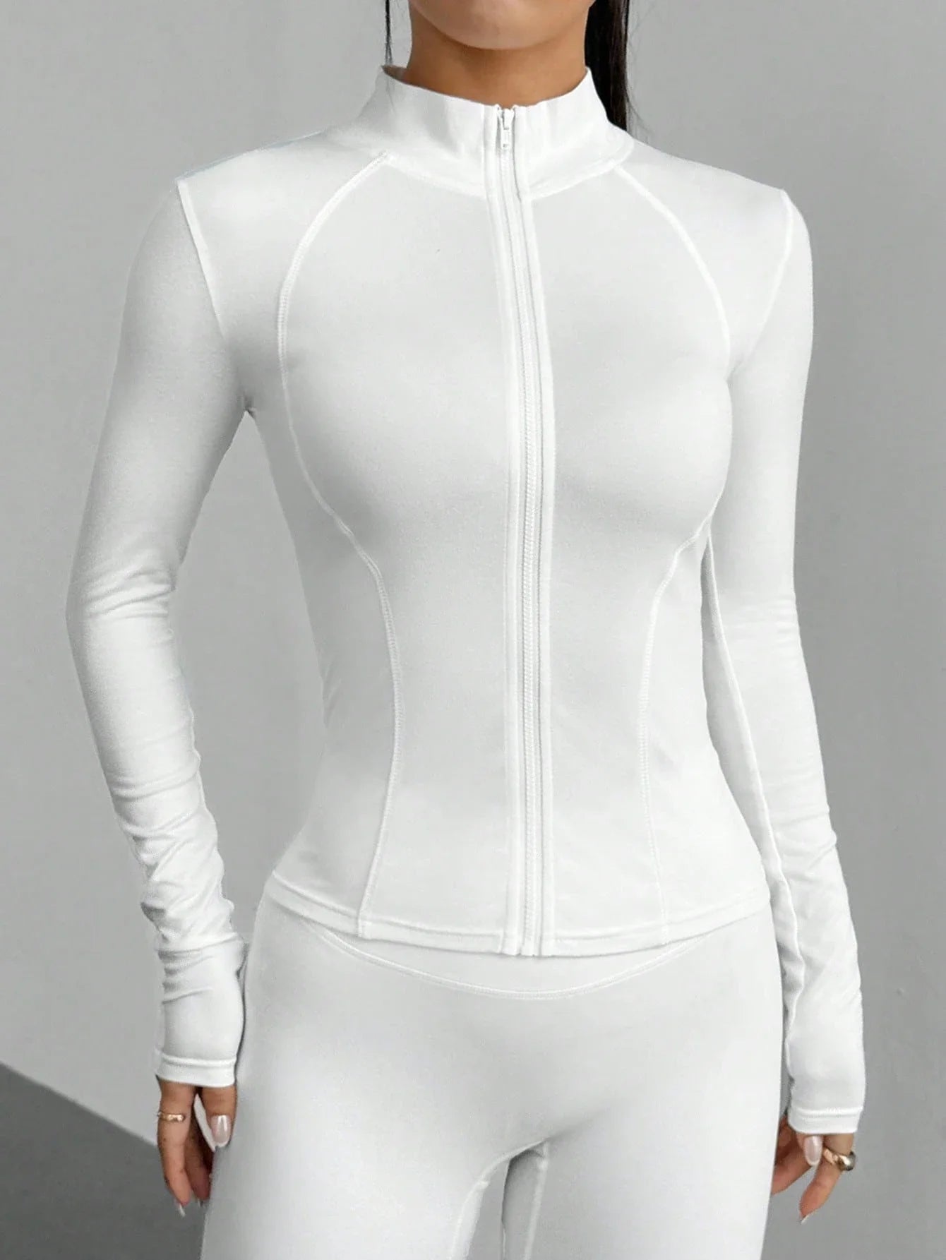 Women's Slim Fit Full Zip/Long Sleeve Sports Jacket