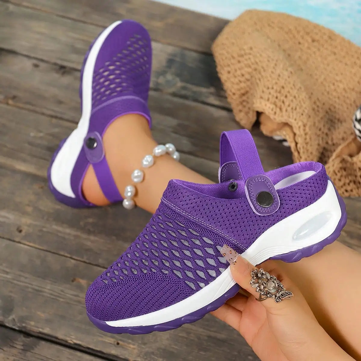 Women Breathable Mesh Platform Clog Sandals Air Cushion Non-Slip/Thick Sole Open Back Adjustable Back Strap Slip On Walking Shoes