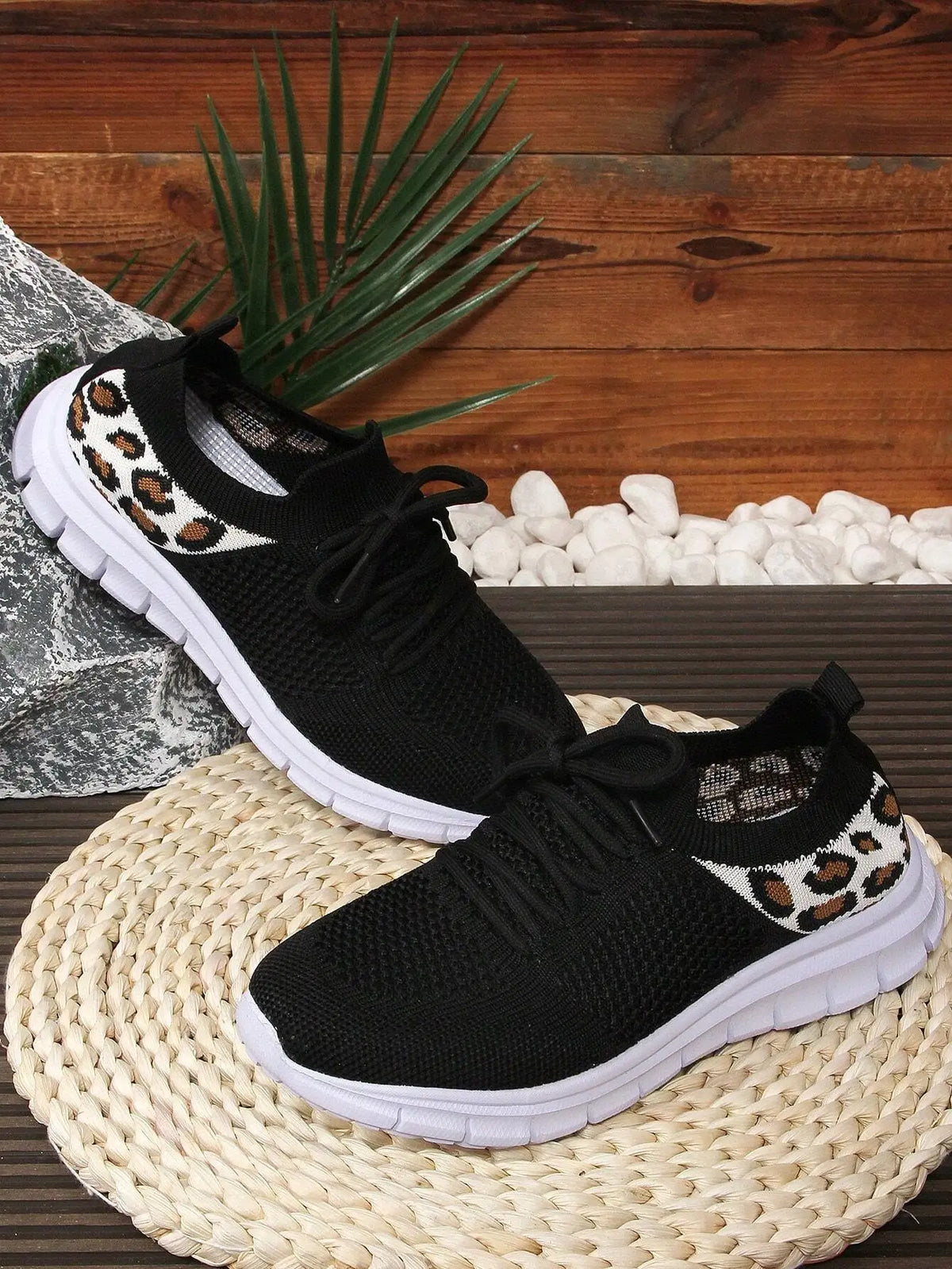 1 Pair Girls Knitted Lace-Up Design Flat Breathable Slip-On/Casual Sports Shoes Suitable For Spring & Autumn Seasons