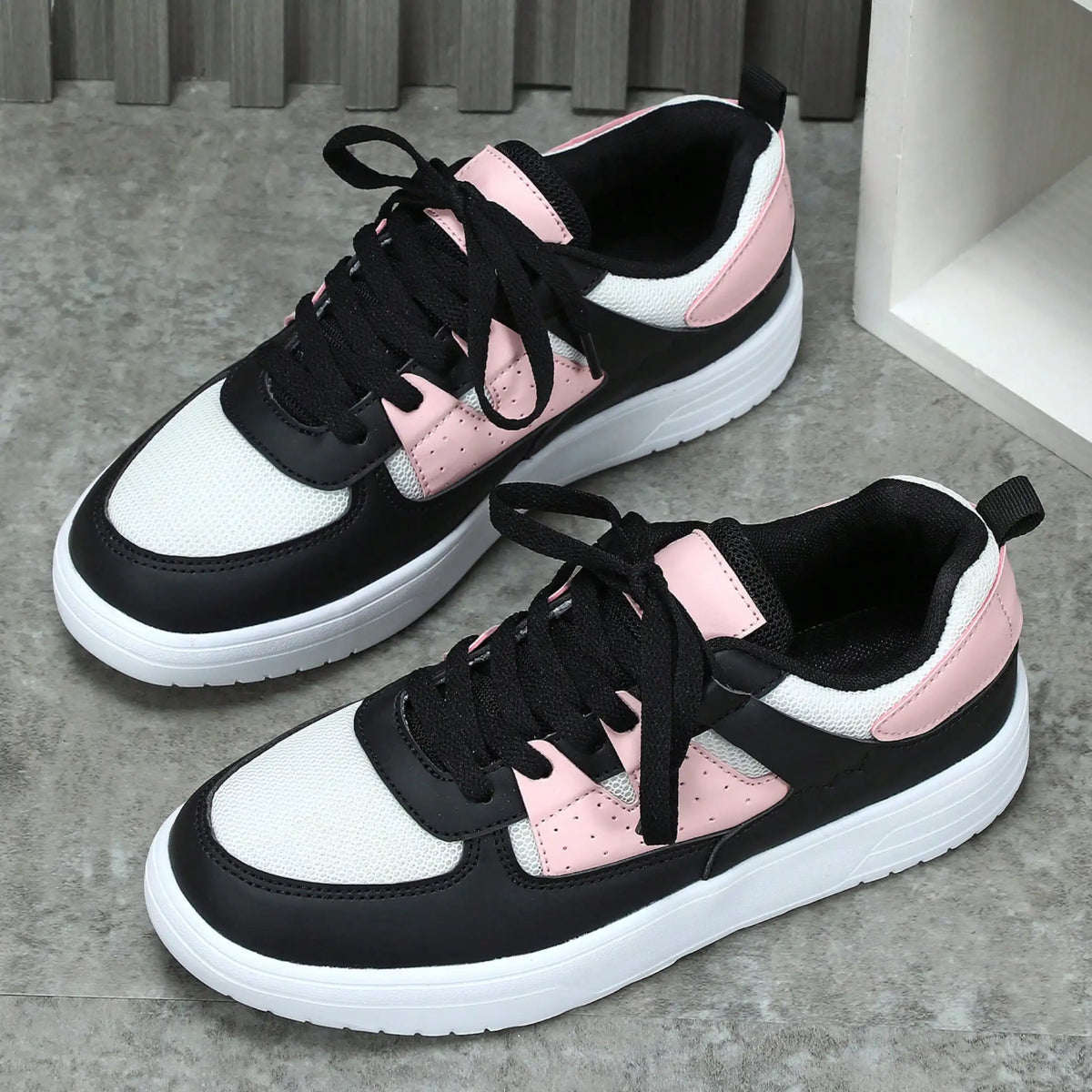 Comfortable Sneakers For Men And Women/White And Pink Lightweight For Women Suitable For Walking