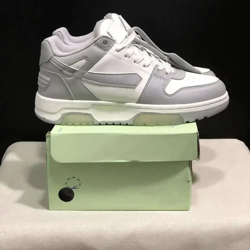 Men Designer Sneakers Low Fashion Top Suede Leather Platform/Trainer Breathable Casual Sport Shoes Dress Trainers