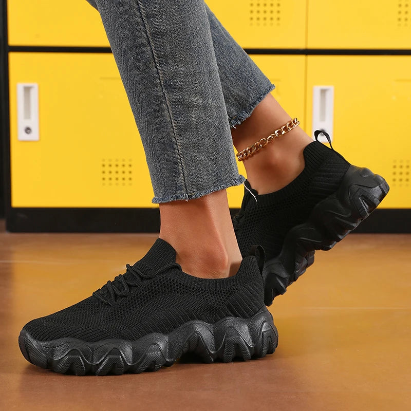 Women's Sports Shoes Comfortable Lightweight Sneakers Breathable/Mesh Platform Shoes Fashion Women's Outdoor Casual Shoes