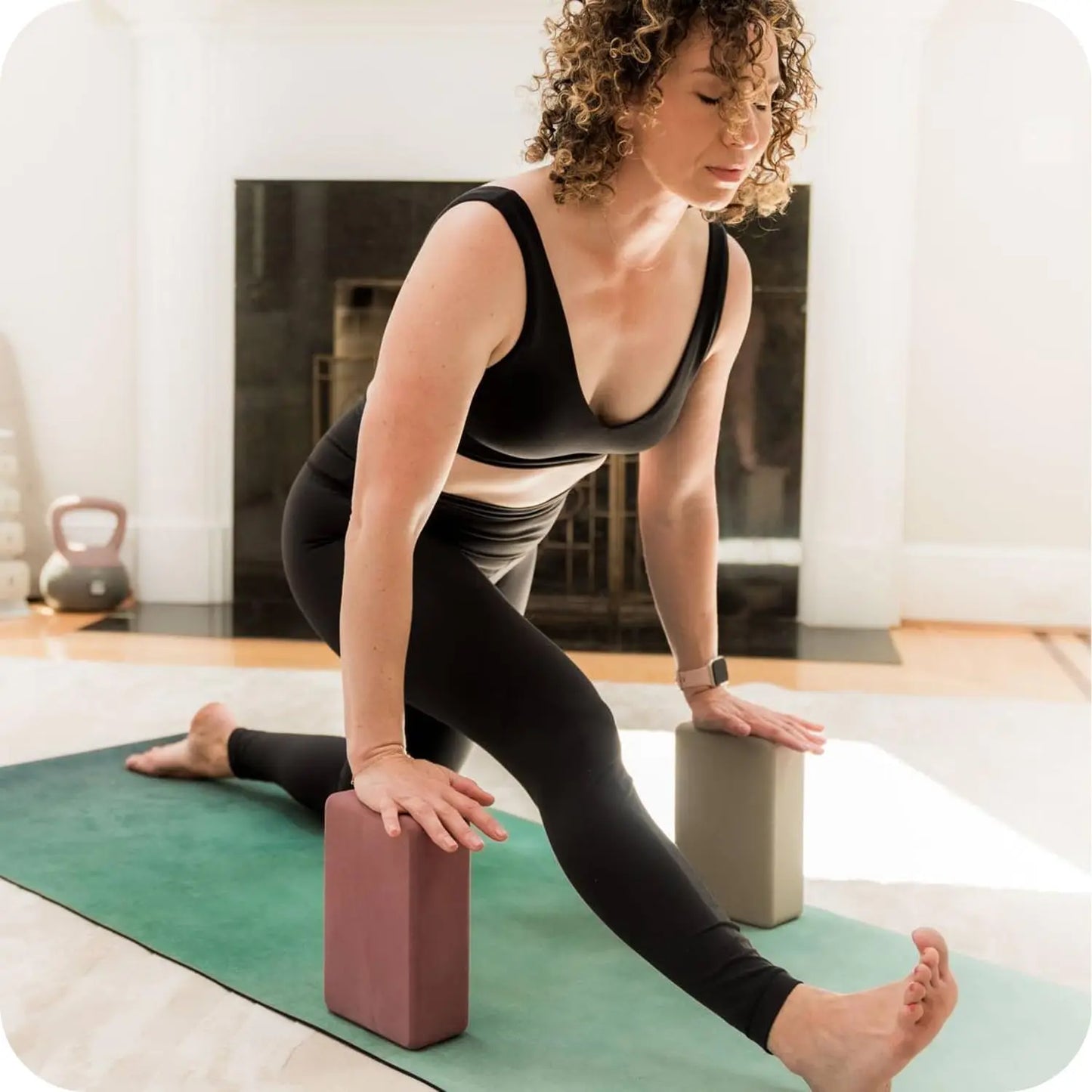4mm Non-Slip Yoga Mat/with Carrying Strap for Pilates Home Workouts
