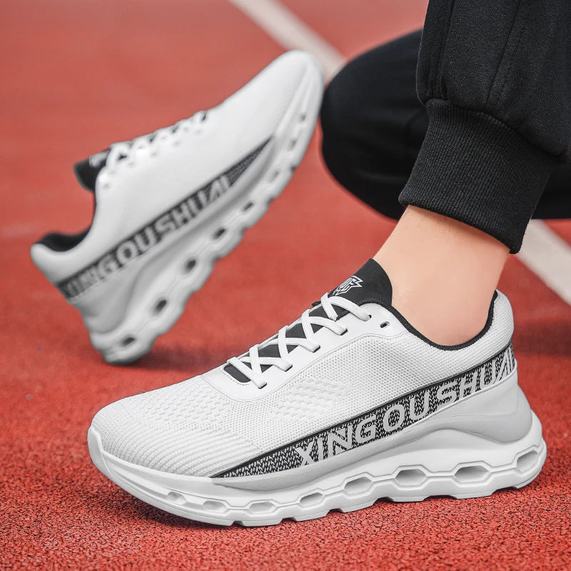 New men shoes Couple Mesh Sneakers Breathable Sports/Casual Shoes with Anti-Slip and Cushioning Running Shoes