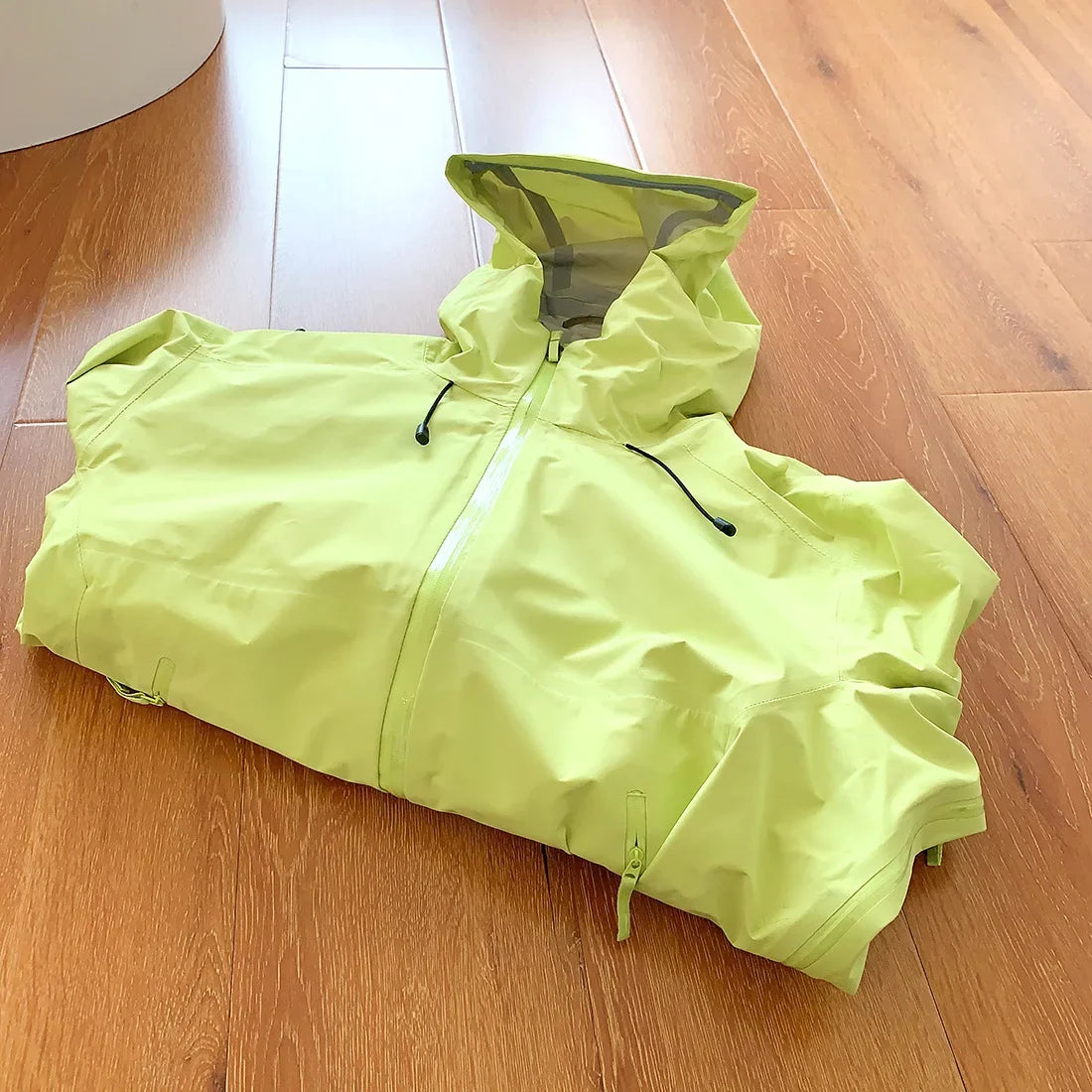 2026 New Storm Jacket Lovers Outdoor Sports Camping Mountain Skiing/Trend Fashion British Wind Leisure Waterproof Storm Jacket
