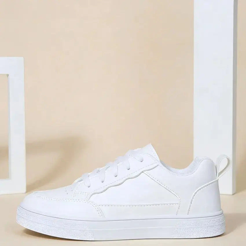 Women's/Men's All White Casual Sneakers Breathable Lace-Up/Platform Shoes Fashion Daily Walking Sneakers for All Seasons