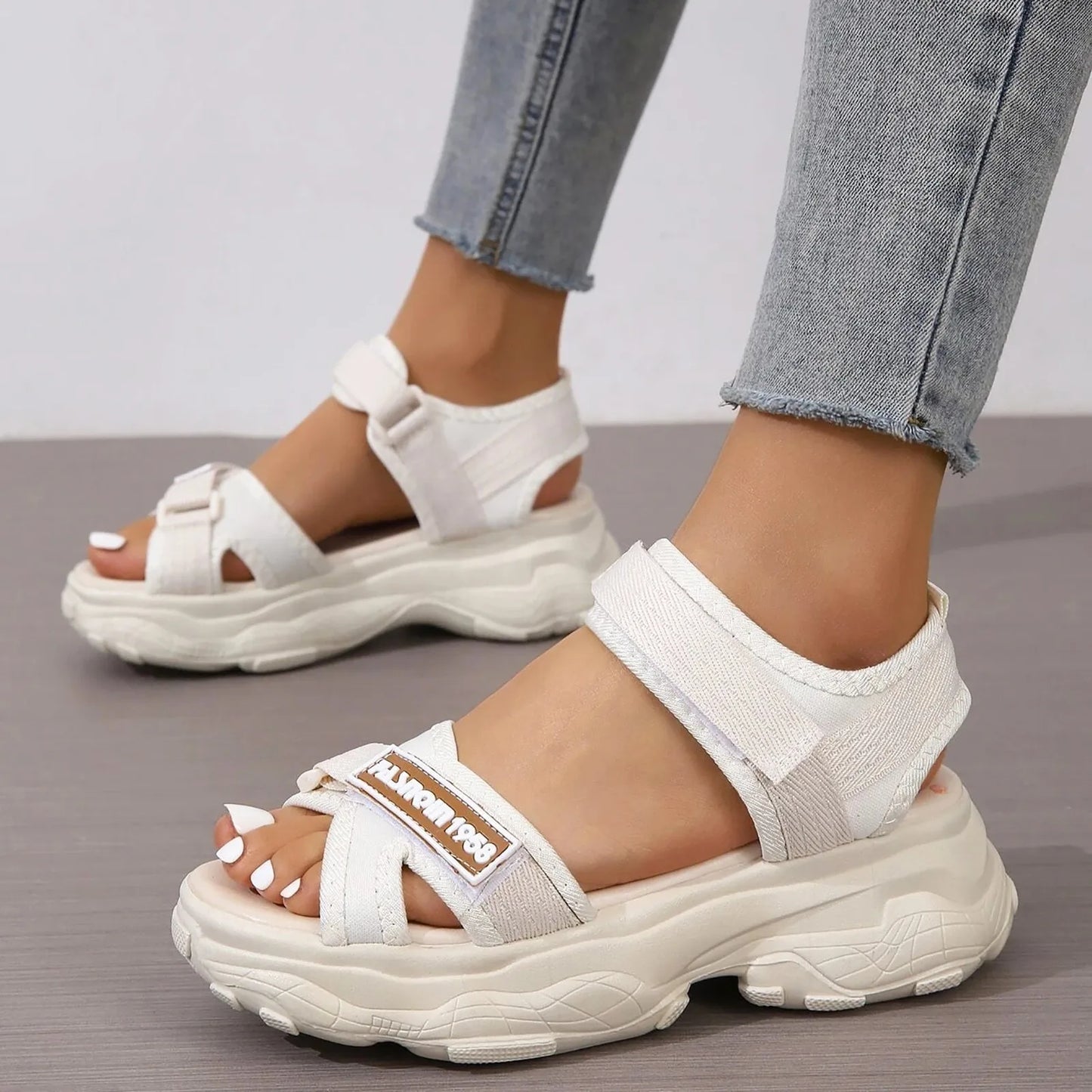 Women Sporty Sandals Polyester Ankle Strap Striped Pattern Shoes/Hook And Loop Fastener Sport Sandals Woman Sneakers