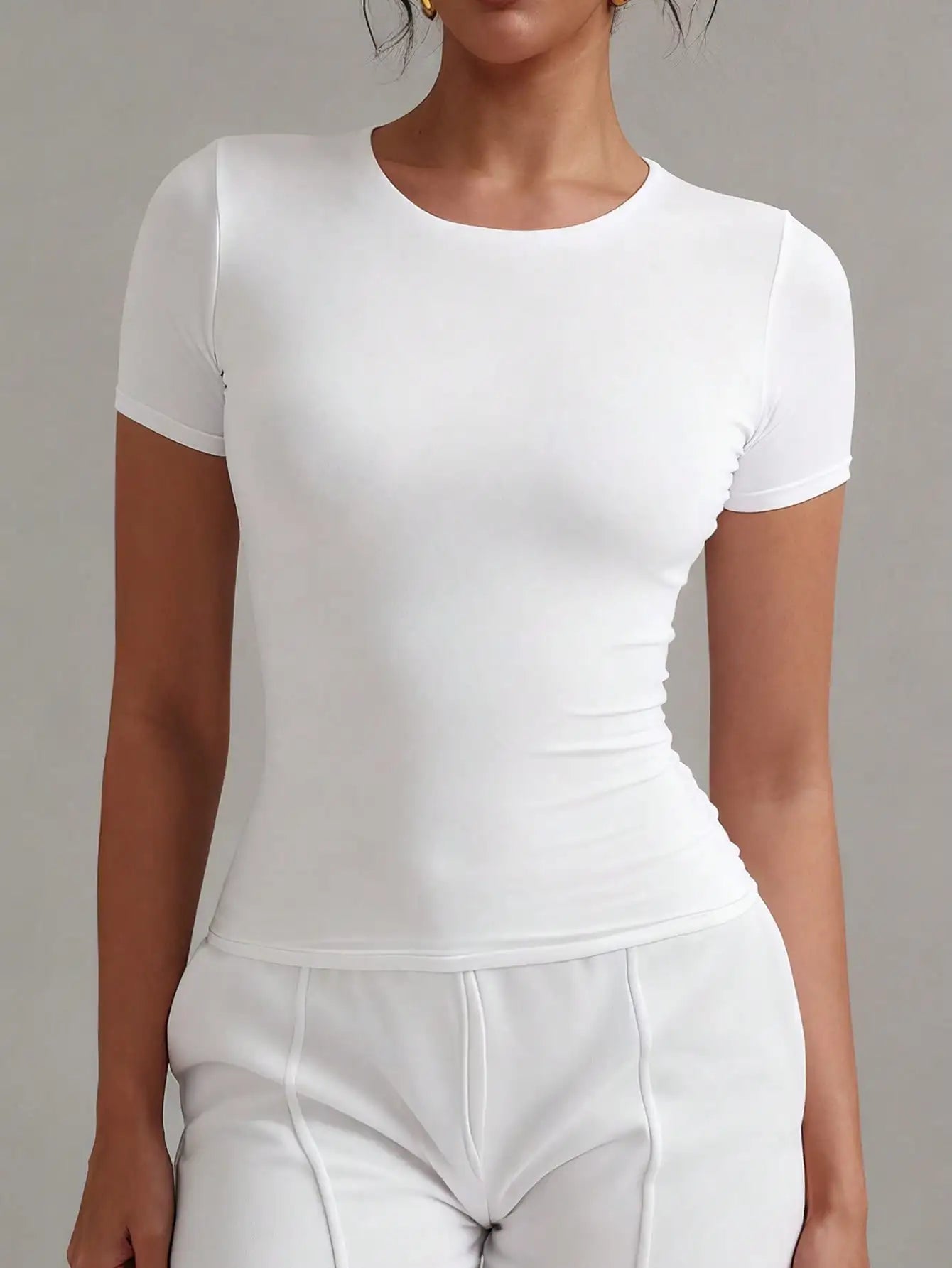Women's White Solid Round Neck Short Sleeve/Fitted T-Shirt for Summer Casual Wear