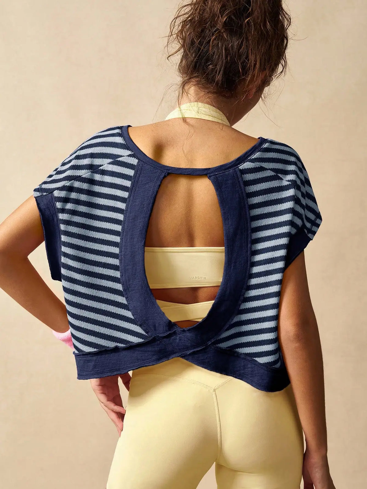 Women Striped Open Back Workout/Top Gym Crop Top Summer Active Wear Shirts